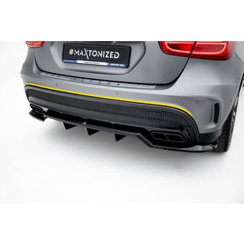Добавка за задна броня (с вертикални ребра) V.2 Mercedes-Benz GLA 45 AMG X156