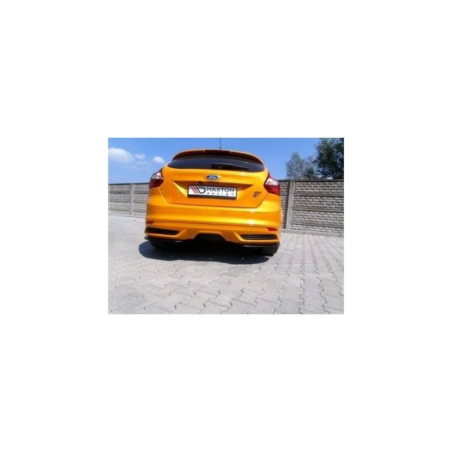 Добавки за задна броня Ford Focus St Mk3 Хечбек - Maxton Design