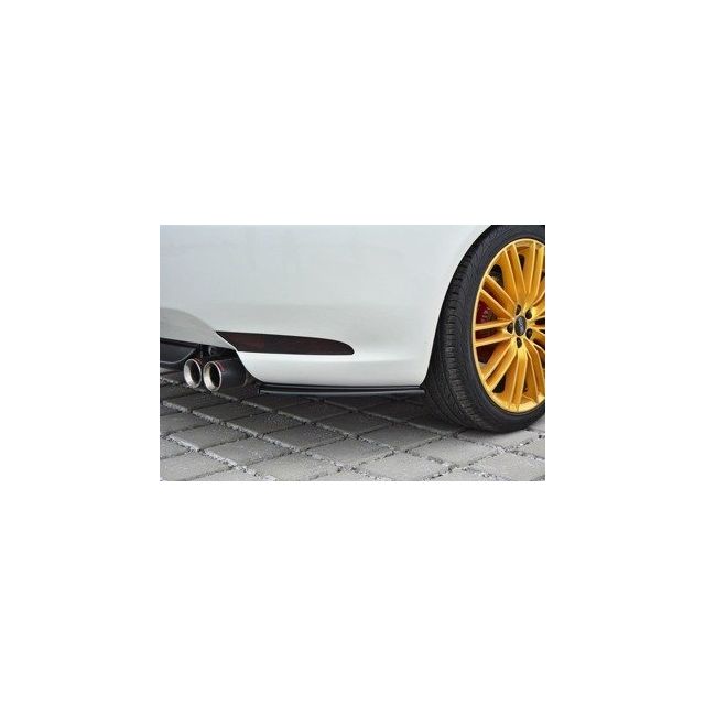 Добавки за задна броня Alfa Romeo GT - Maxton Design