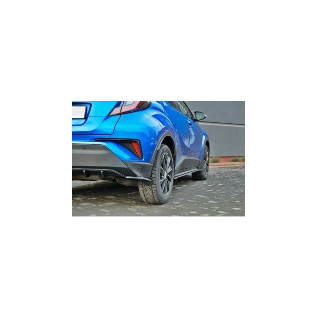 Добавки за задна броня Toyota C-HR - Maxton Design