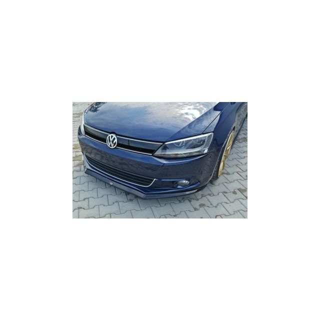 Добавка за предна броня/лип спойлер  V.2 Volkswagen Jetta Mk6 PREFACE - Maxton Design