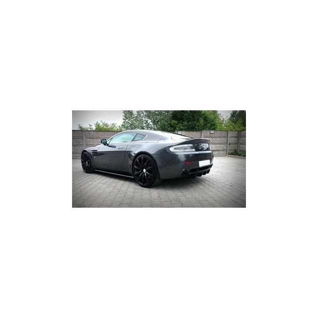 Прагове Aston Martin V8 Vantage - Maxton Design