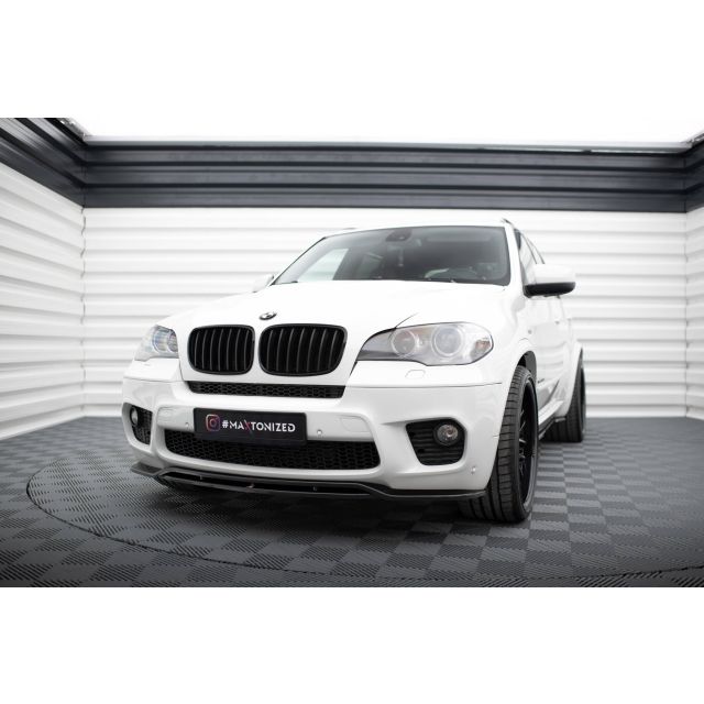 Добавка за предна броня/лип спойлер  за BMW X5 E70 Facelift M-Pack - Maxton Design