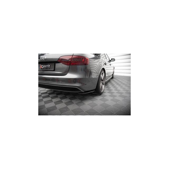 Странични добавки за задна броня V.2 Audi A4 S-Line Avant B8 Facelift