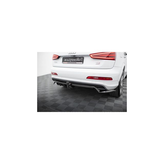 Добавка за задна броня (с вертикални ребра) Audi Q3 S-line 8U