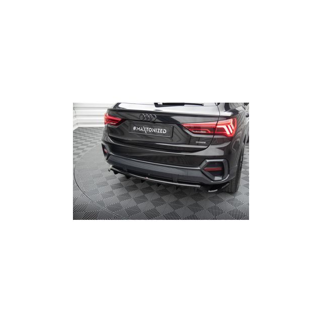 Добавка за задна броня (с вертикални ребра) Audi Q3 Sportback F3