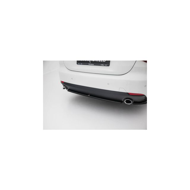 Централна добавка за задна броня for BMW 4 Coupe / Cabrio G22 / G23