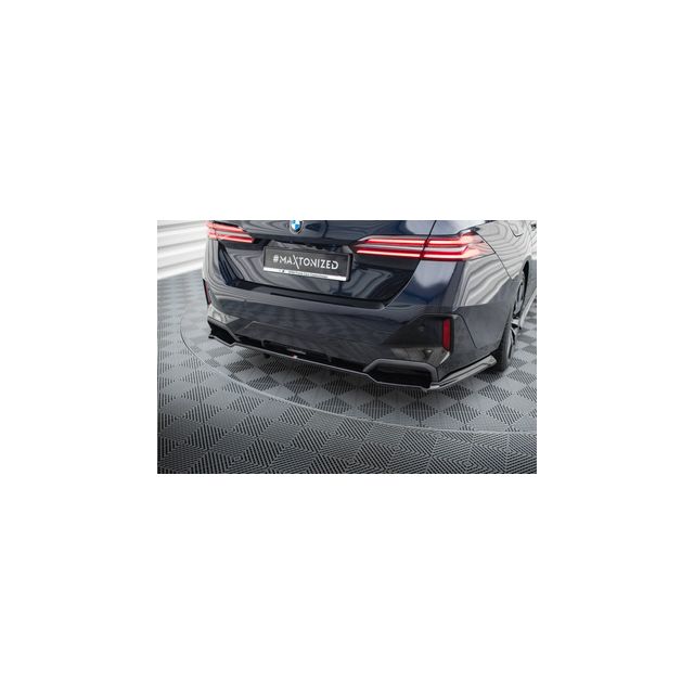 Добавка за задна броня (с вертикални ребра) V.1 BMW 5 / i5 M-Pack G60