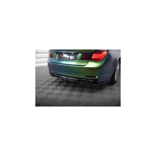 Добавка за задна броня (с вертикални ребра) BMW 7 F01