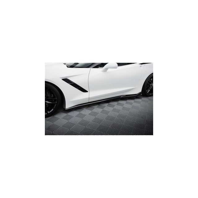Добавки за прагове V.2 Chevrolet Corvette Stingray C7