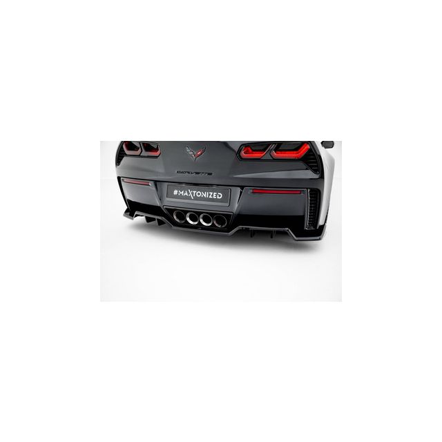 Централна добавка за задна броня (с вертикални ребра) Chevrolet Corvette Z06 C7