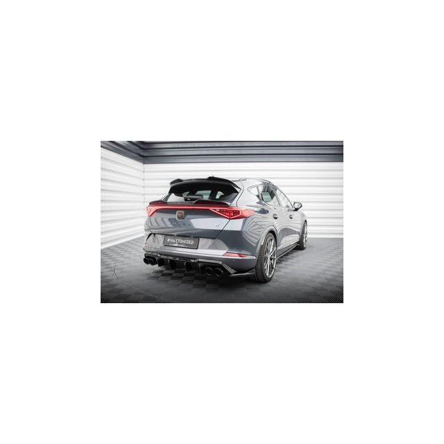 Дифузьор V.3 + имитация на накрайници Cupra Formentor Mk1