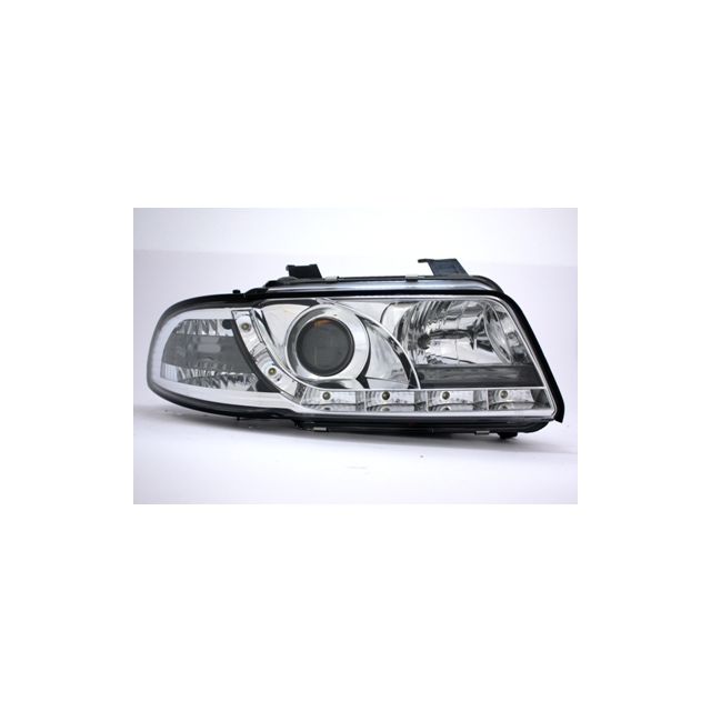 Кристални фарове с лупи и Angel eyes Audi A4 1994-1998г.Хромирани "Devil Eyes"