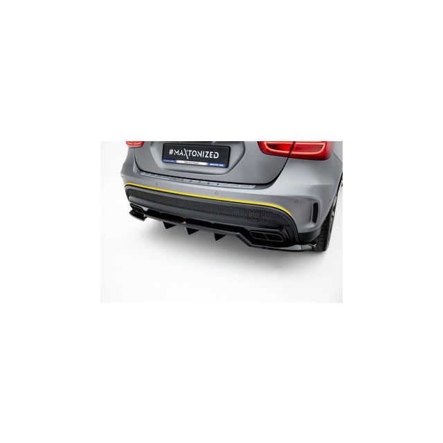 Добавка за задна броня (с вертикални ребра) V.2 Mercedes-Benz GLA 45 AMG X156