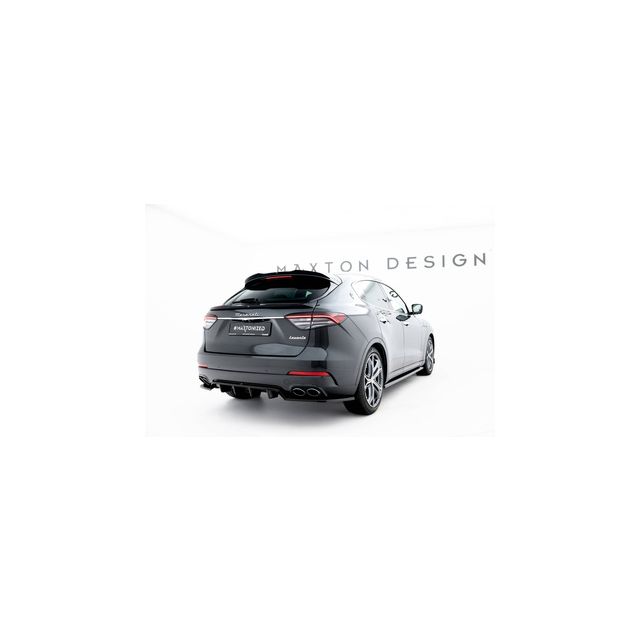 Добавка за задна броня (с вертикални ребра) Maserati Levante GT Mk1 Facelift