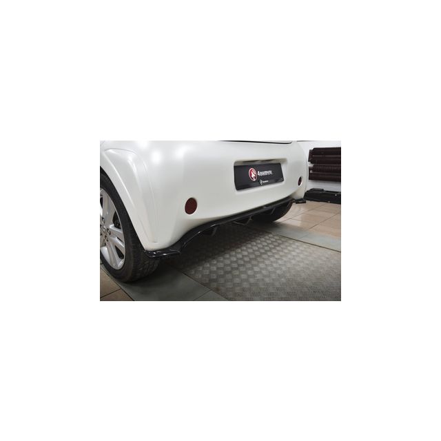 Добавка за задна броня (с вертикални ребра) Toyota IQ