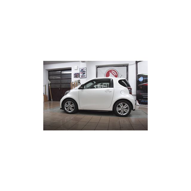 Добавки за прагове Toyota IQ