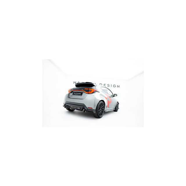 Странични добавки за задна броня + "крилца" Toyota GR Yaris Mk4 Facelift